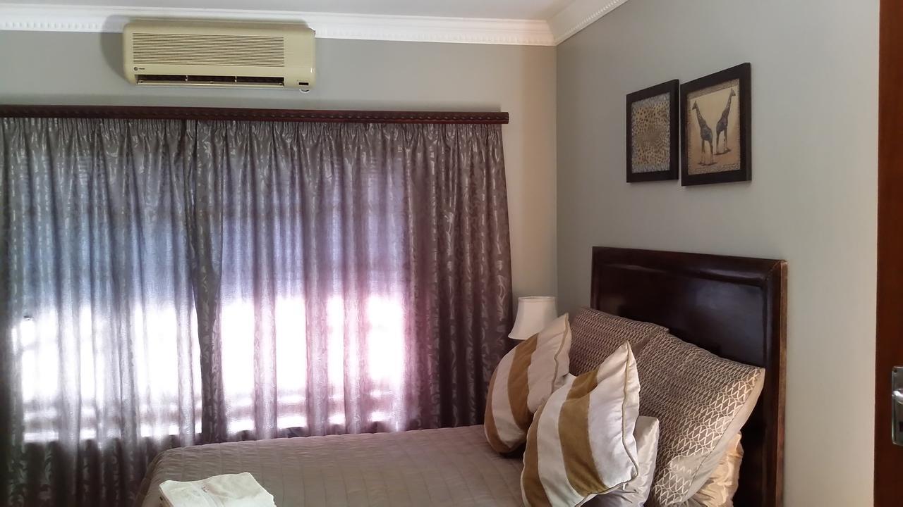 Appartement Pafuri Self Catering à Polokwane Extérieur photo